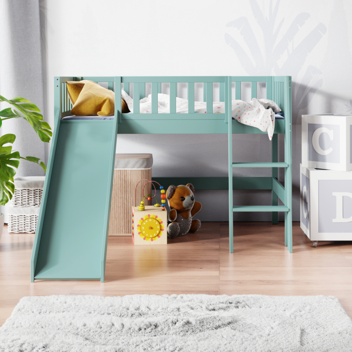 veilig kinderbed met glijbaan laag